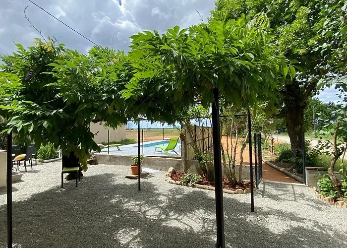 Ma Tonnelle Fleurie 別荘 *